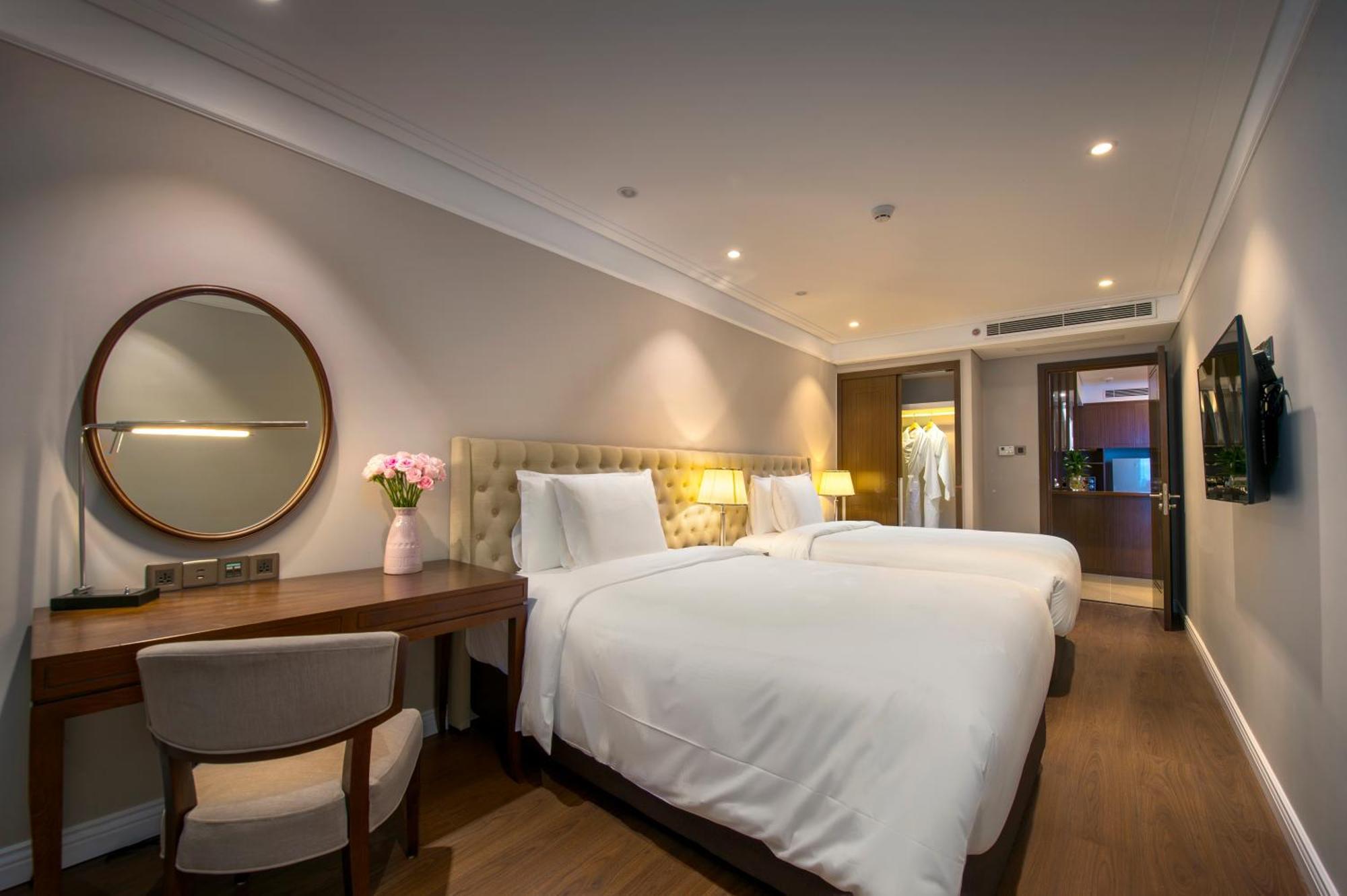 Luxury Beach Condo 5-Star, Rooftop Pool Da Nang Exterior foto